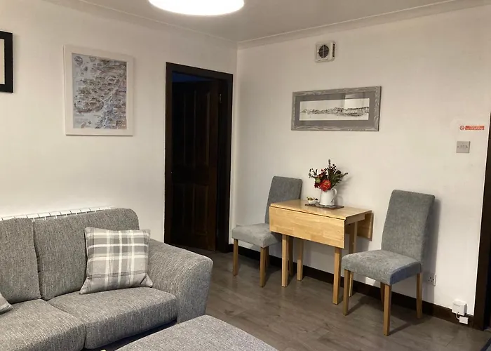 Machrie Cottage, Oban,